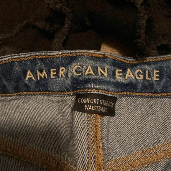 American Eagle Jean shorts. Both size 6. $25 for both of them - Picture 2 of 4